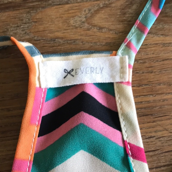 Everly Tank Top - Picture 4 of 5